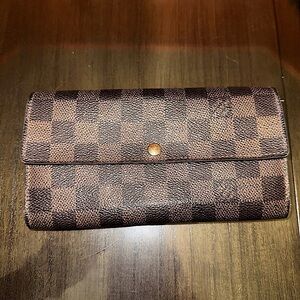 AUTHENTIC Louis Vuitton Damier Long Wallet